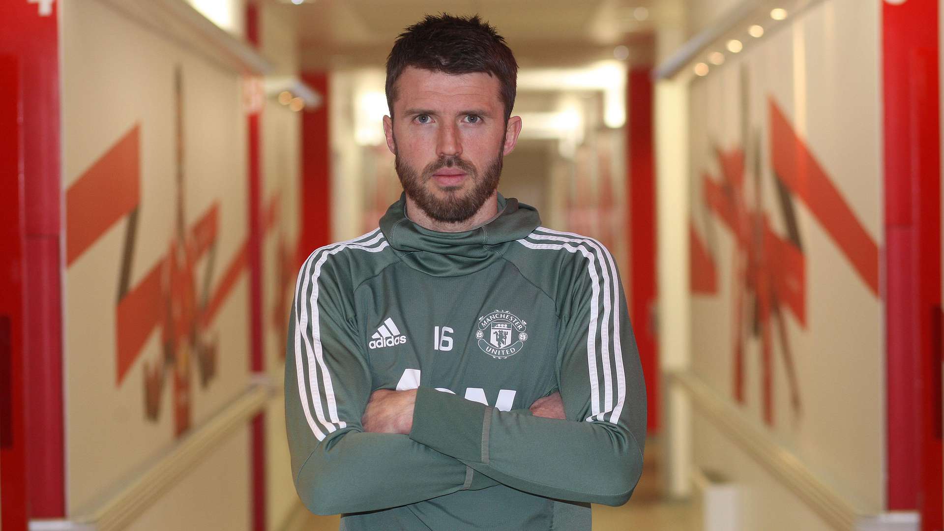 Michael Carrick set to release his autobiography in October 2018