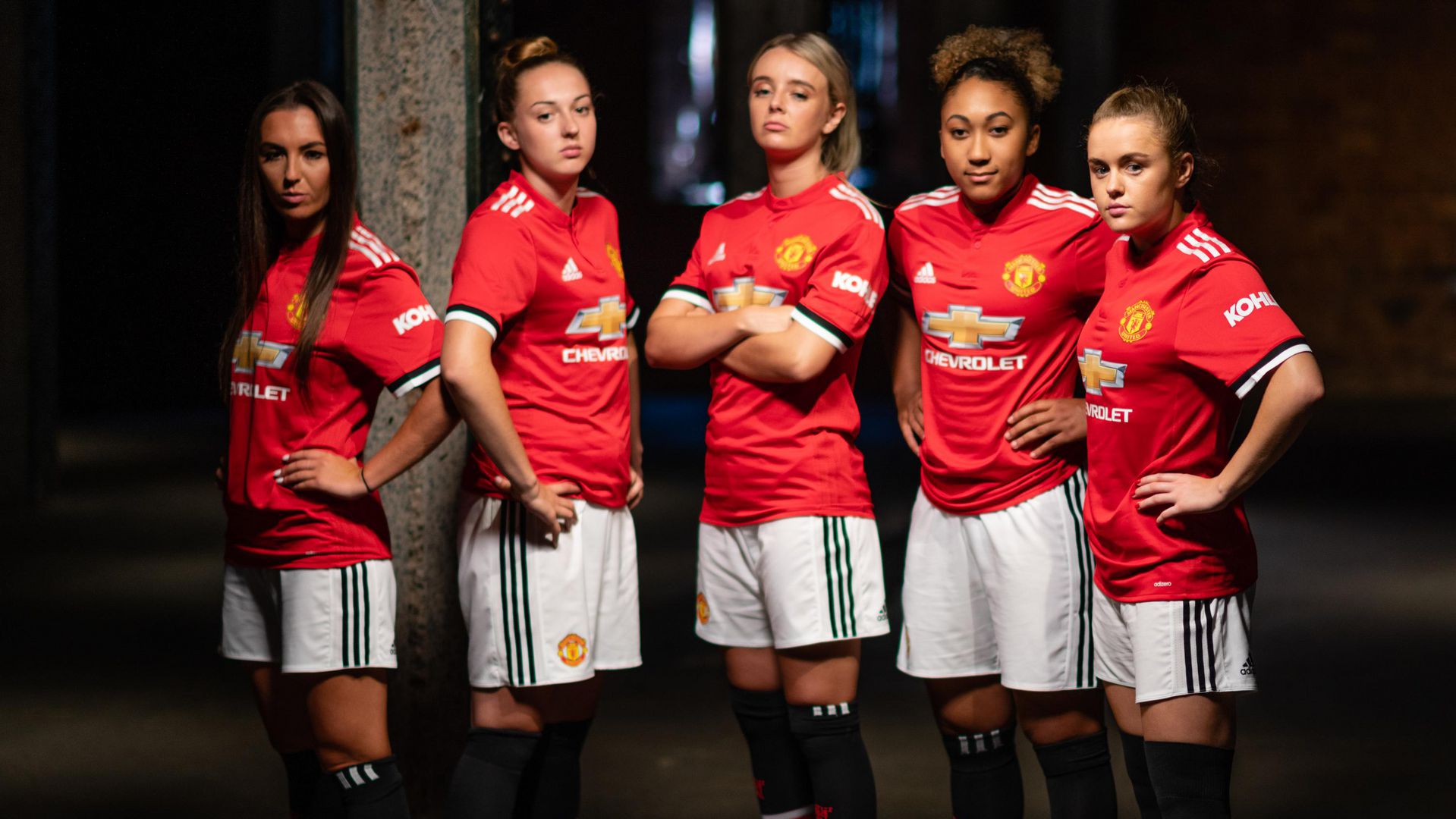 man utd female jersey