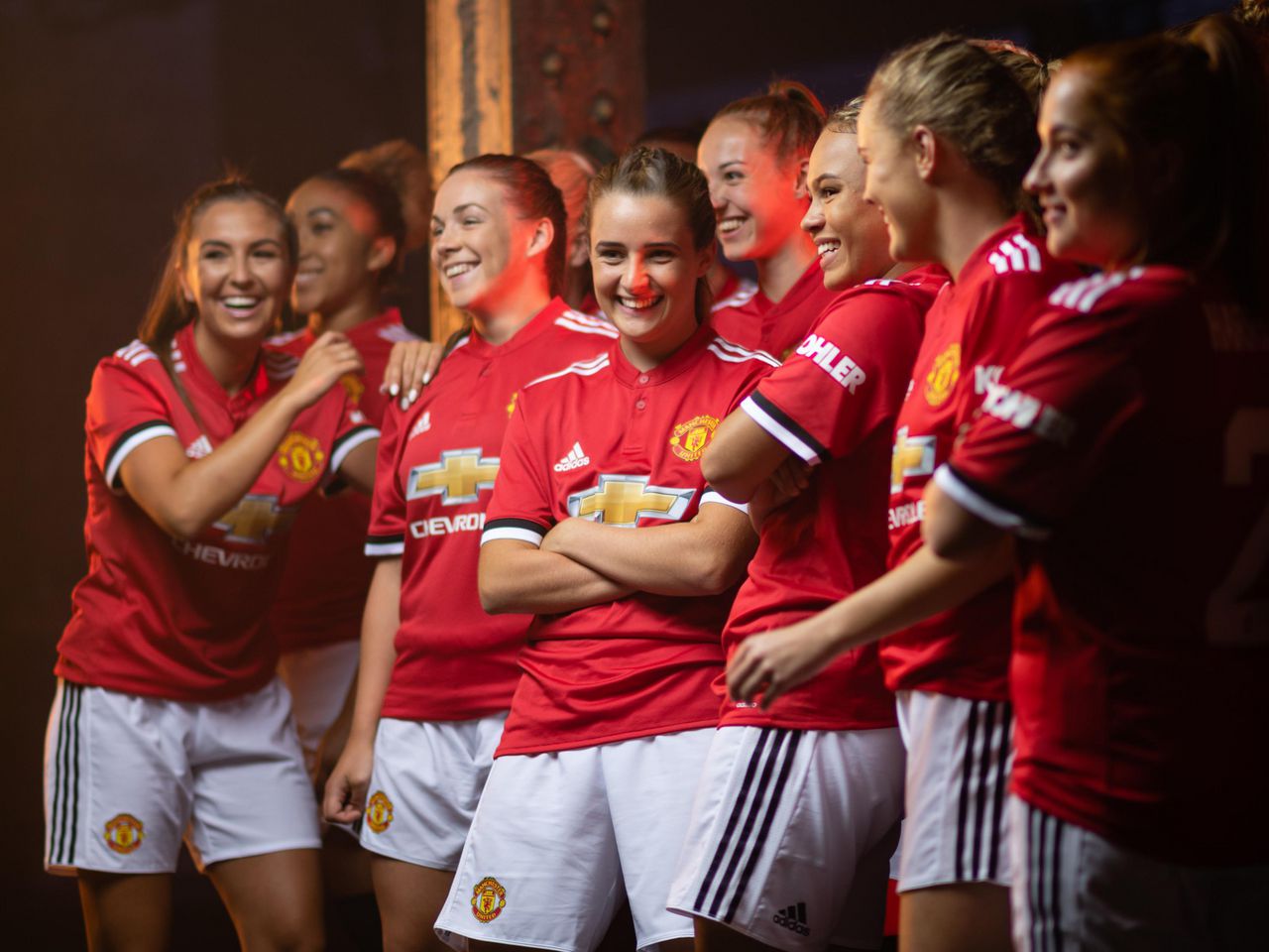 Manchester united women's team jersey 2025
