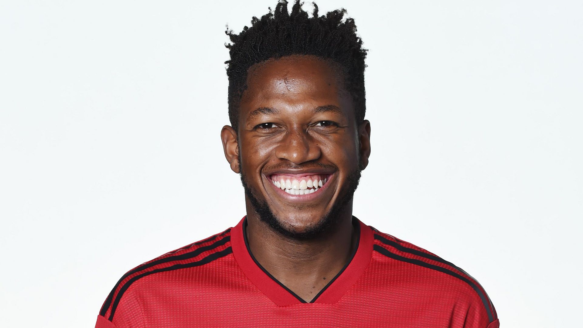 Fred Siente La Calidez De Los Fans Web Oficial Del Manchester United