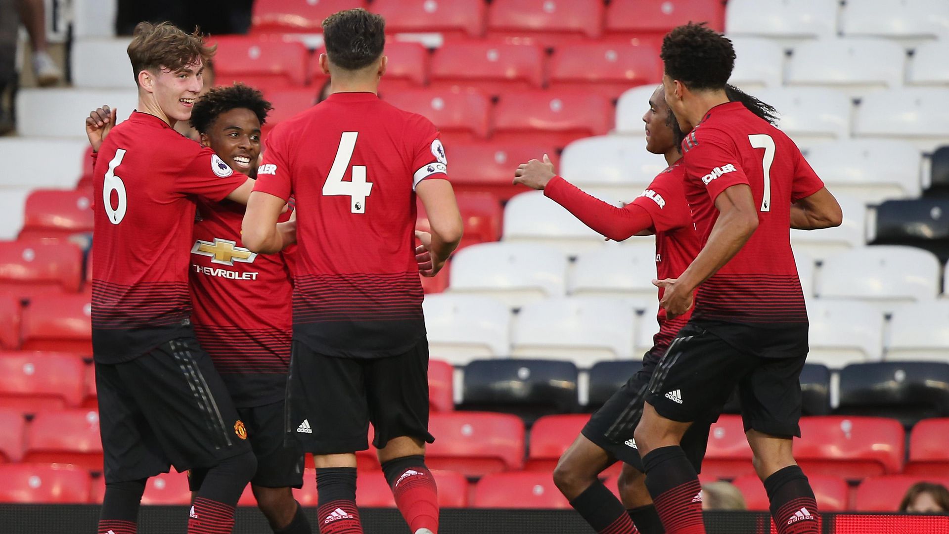 Stoke City Vs Manchester United Under 23 Kartika Pratiwi