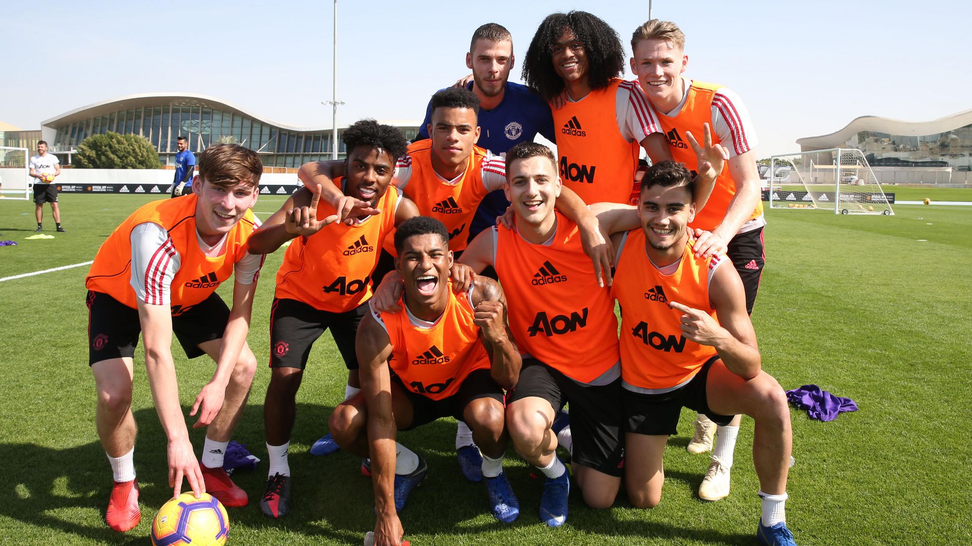Man United players in training on day three in Dubai ...