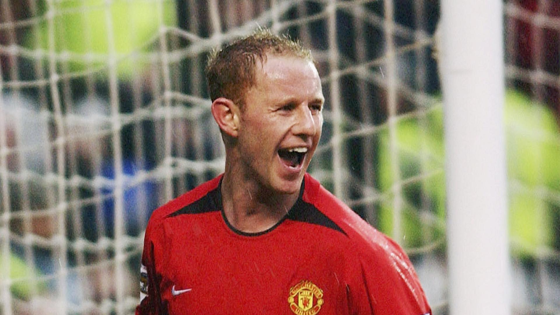 Goal of the Day Nicky Butt v Everton 8 February 2021 Manchester United