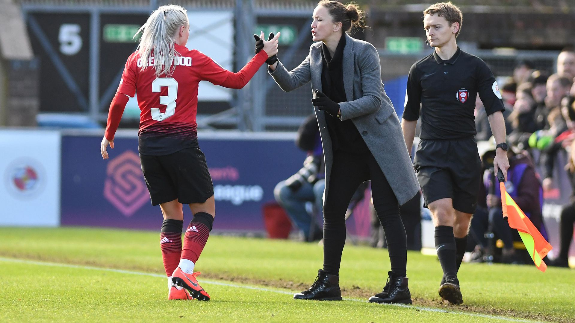 Casey Stoney And Alex Greenwood Reaction After Reading 3 Man United Women 2 In Fa Cup Manchester United