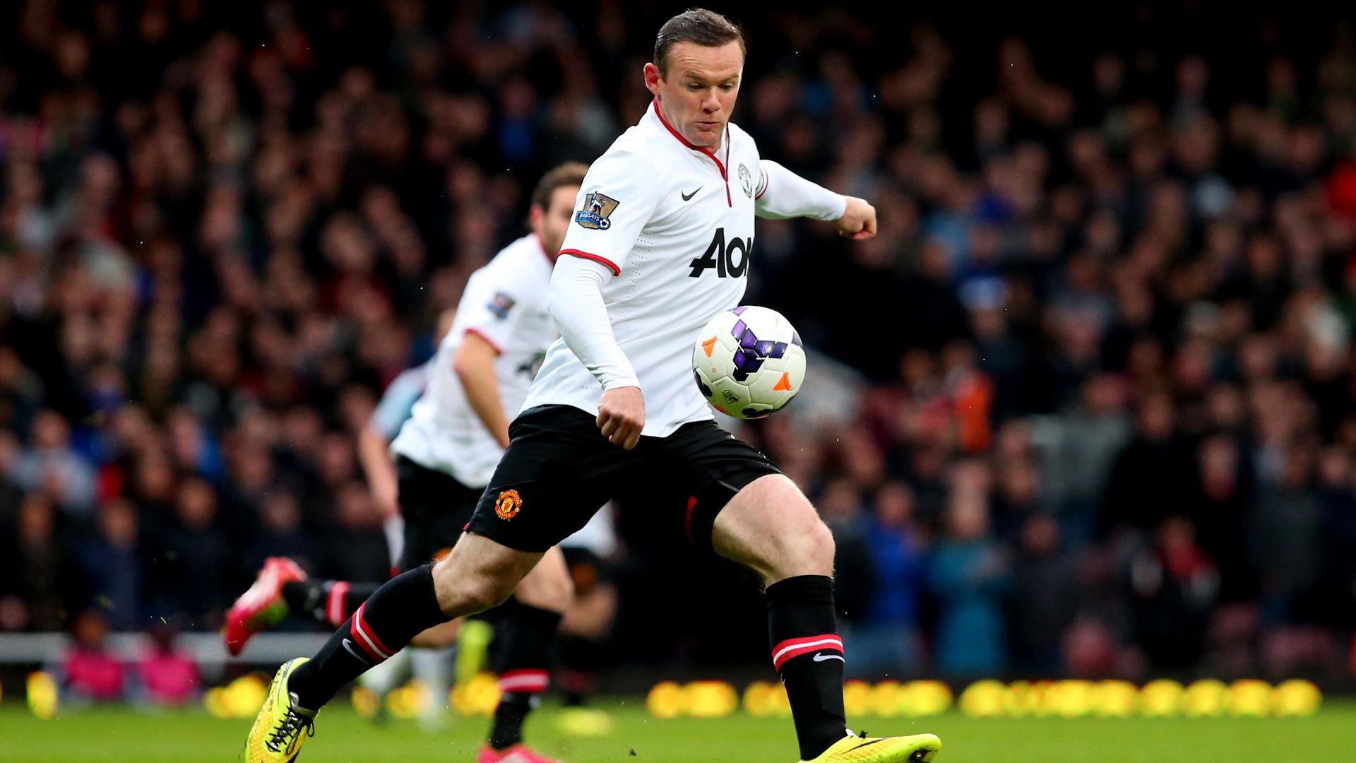 Classic Man Utd goal | Wayne Rooney v West Ham | Manchester United