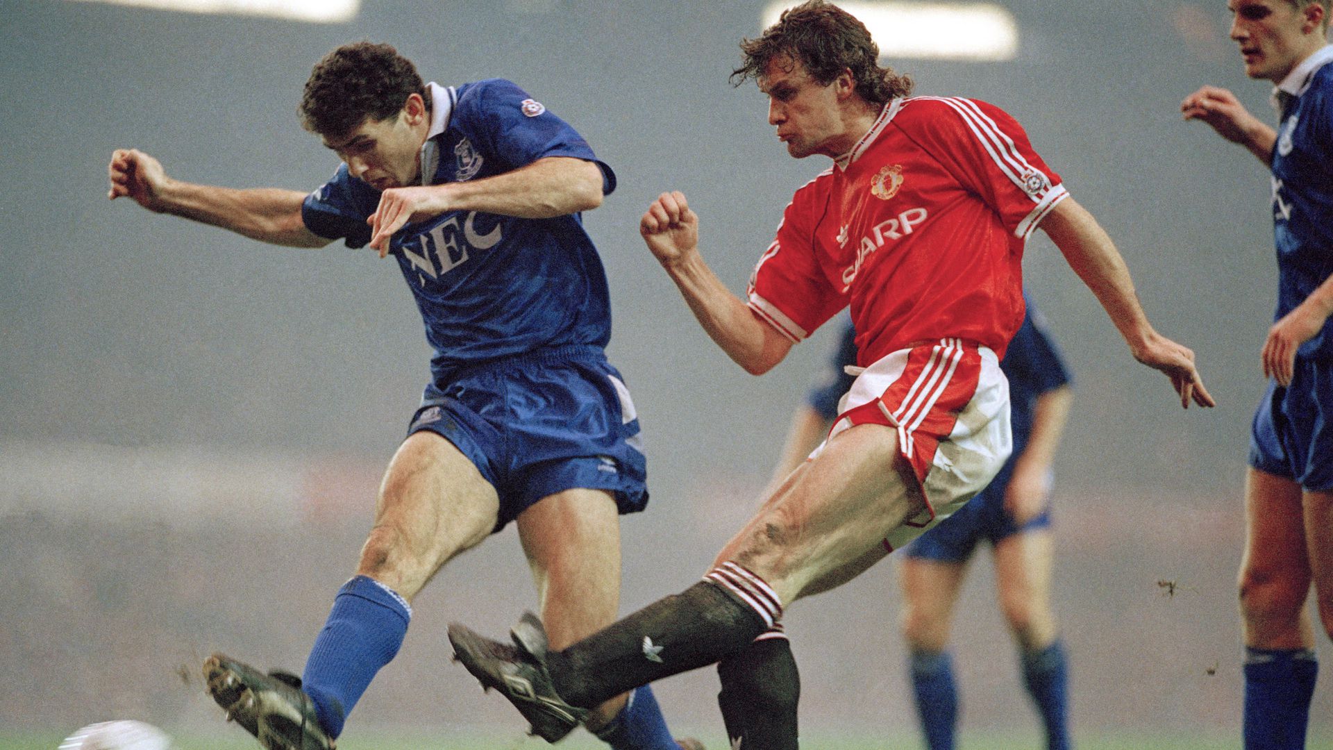 Opinion: Mark Hughes deserves respect as a Man United great | Manchester United