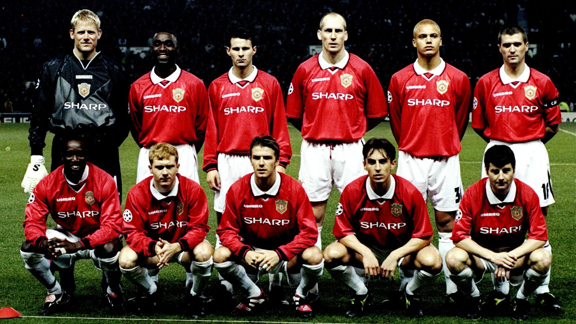 Treble 99 United 1 Bayern Munich 1 on 9 December 1998 | Manchester United