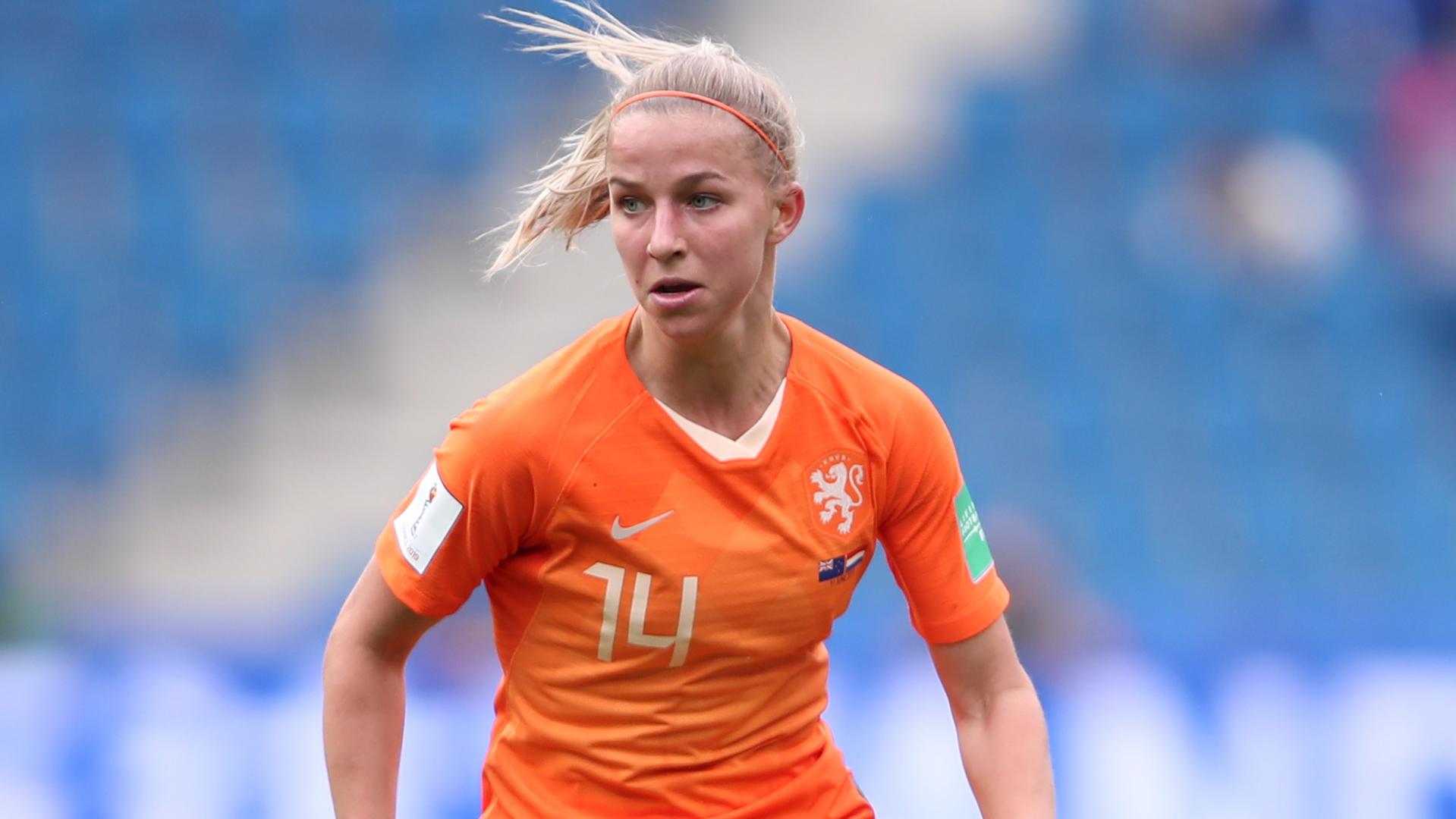 Jackie Groenen makes winning start to Womens World Cup Manchester United