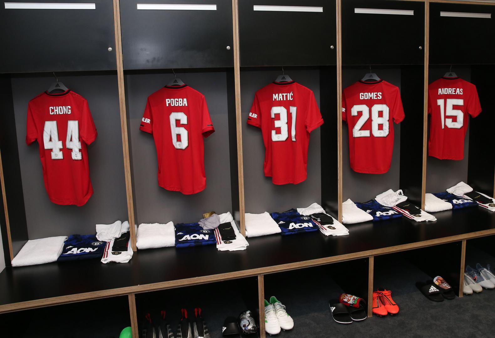 Gallery Of Manchester United Dressing Room For Match Against Leeds United Manchester United
