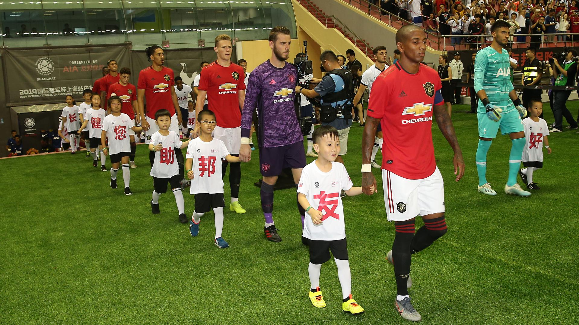 Ole Gunnar Solskjaer Suggests Ashley Young Will Be Man Utd Club Captain Manchester United