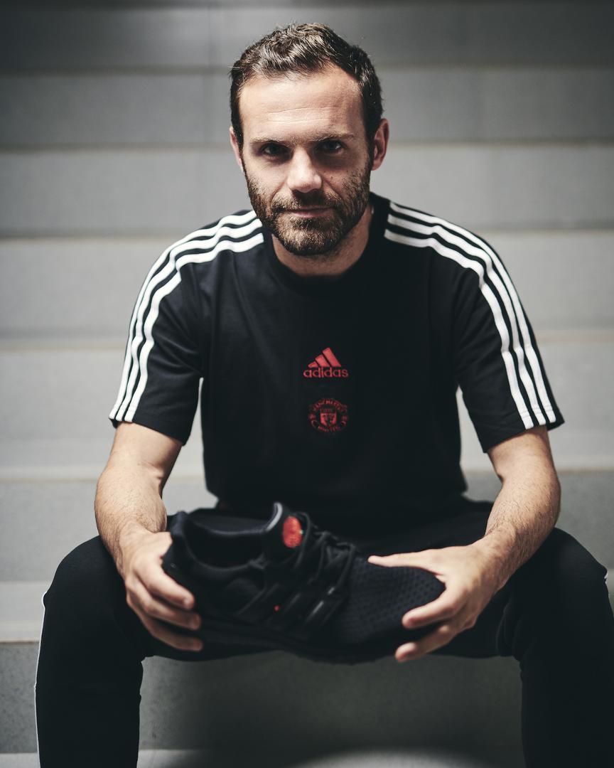 manchester united ultraboost clima shoes