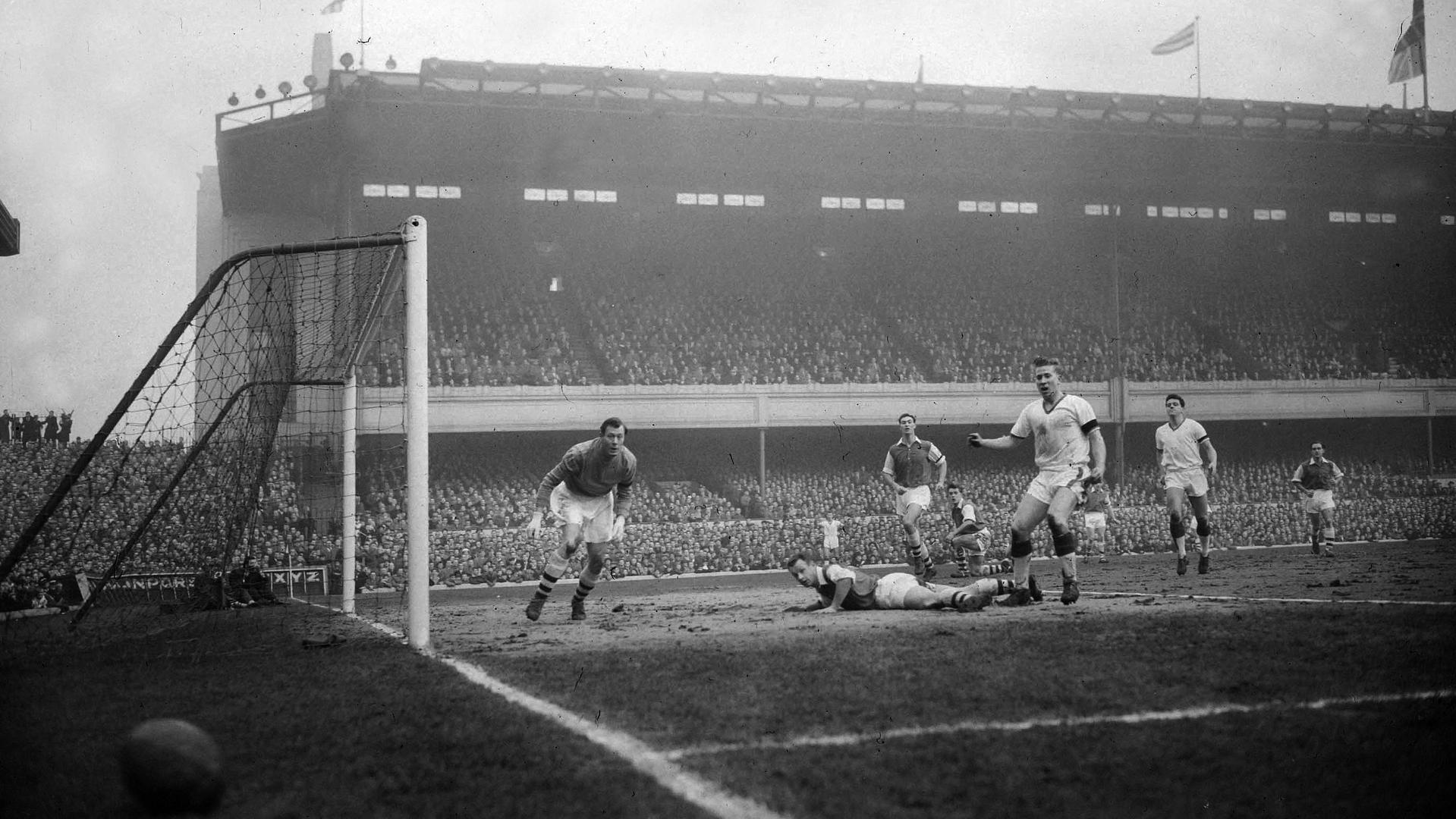Busby Babes' last game in England: Arsenal 4 Man Utd 5 | Highbury | 1 February 1958 | Manchester United