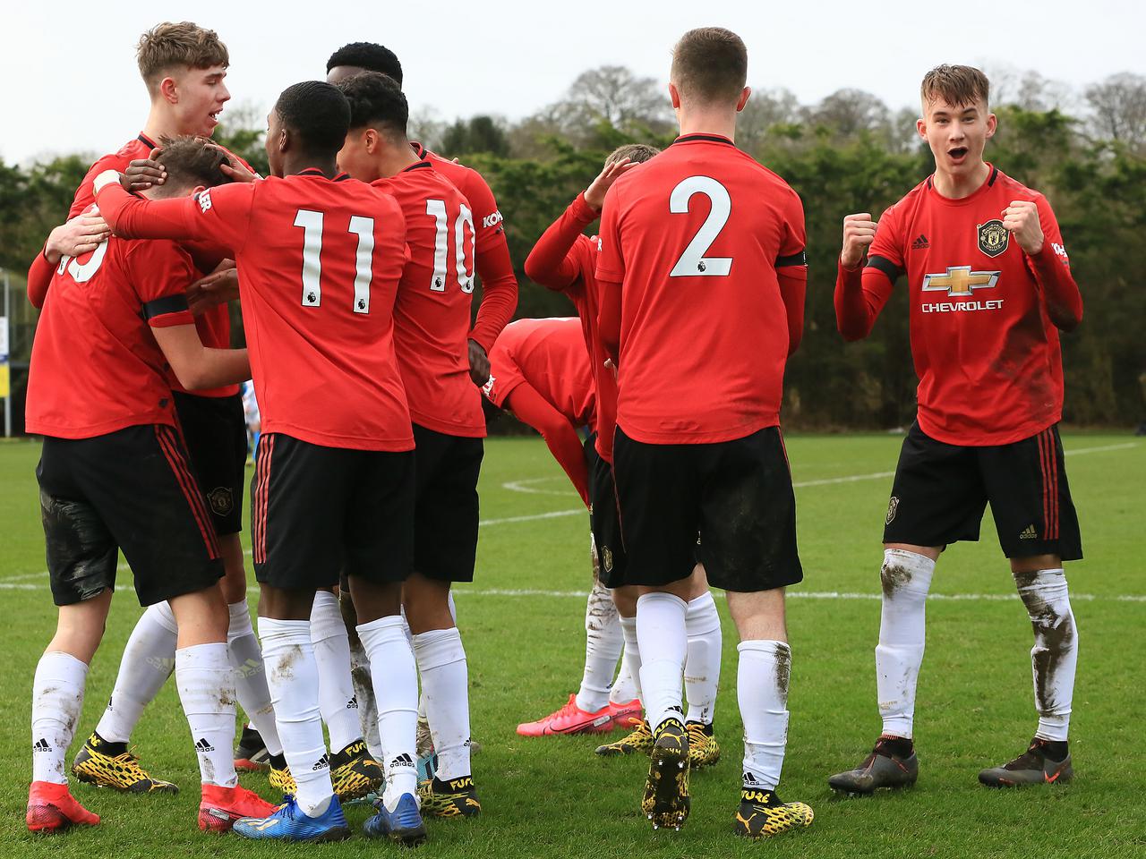 Manchester United Under-18s celebrate the winning goal against Blackburn Rovers