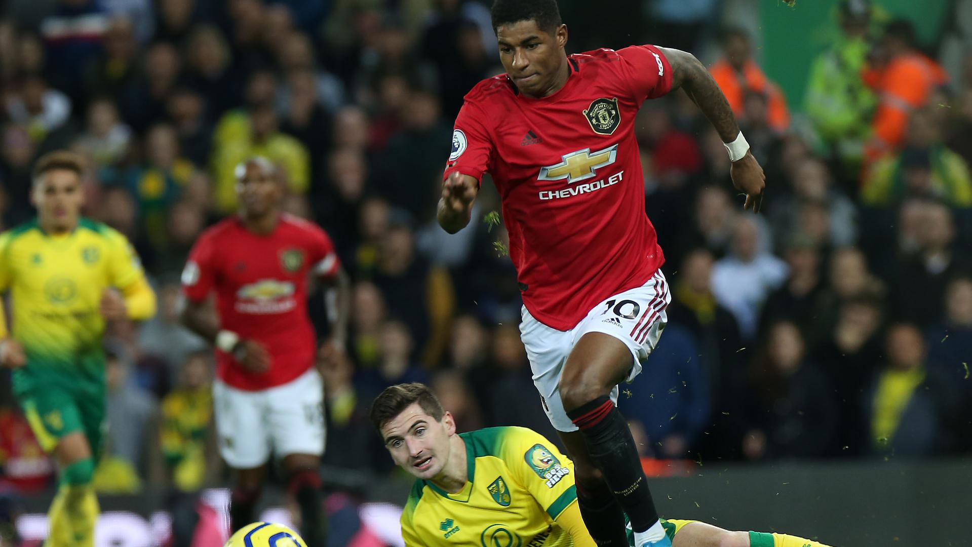 What channel is online man u vs norwich