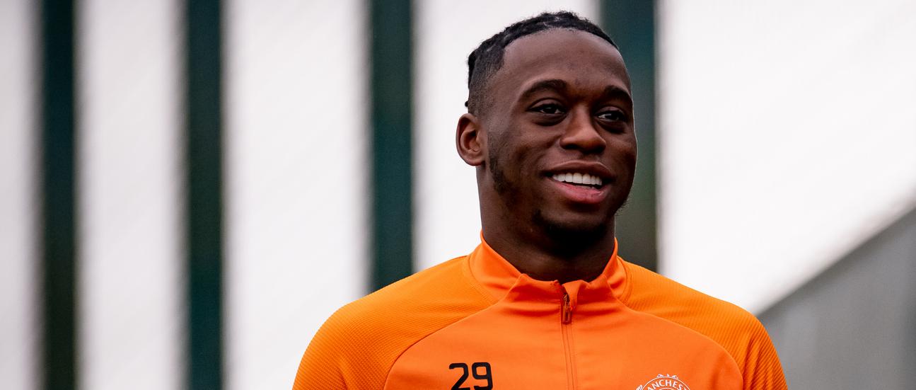 https://assets.manutd.com/AssetPicker/images/0/0/14/148/955511/Training_19_01_2020_351611077358758_xlarge.jpg