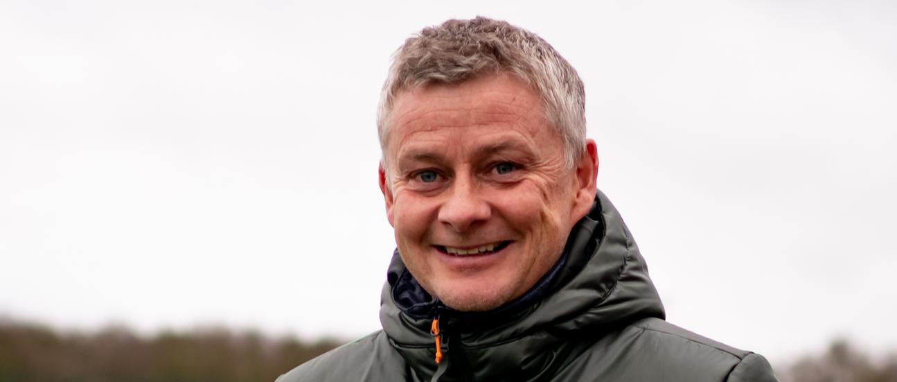 https://assets.manutd.com/AssetPicker/images/0/0/14/148/955523/Training_19_01_2020_151611077136206_xlarge.jpg