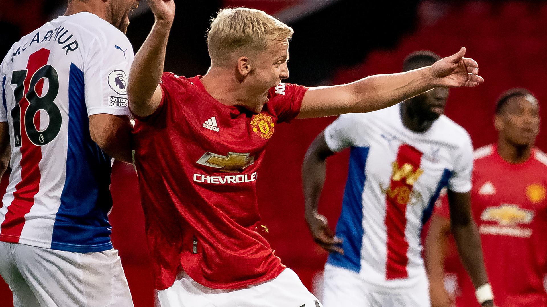 Crystal Palace want Donny van de Beek on loan - The Busby Babe