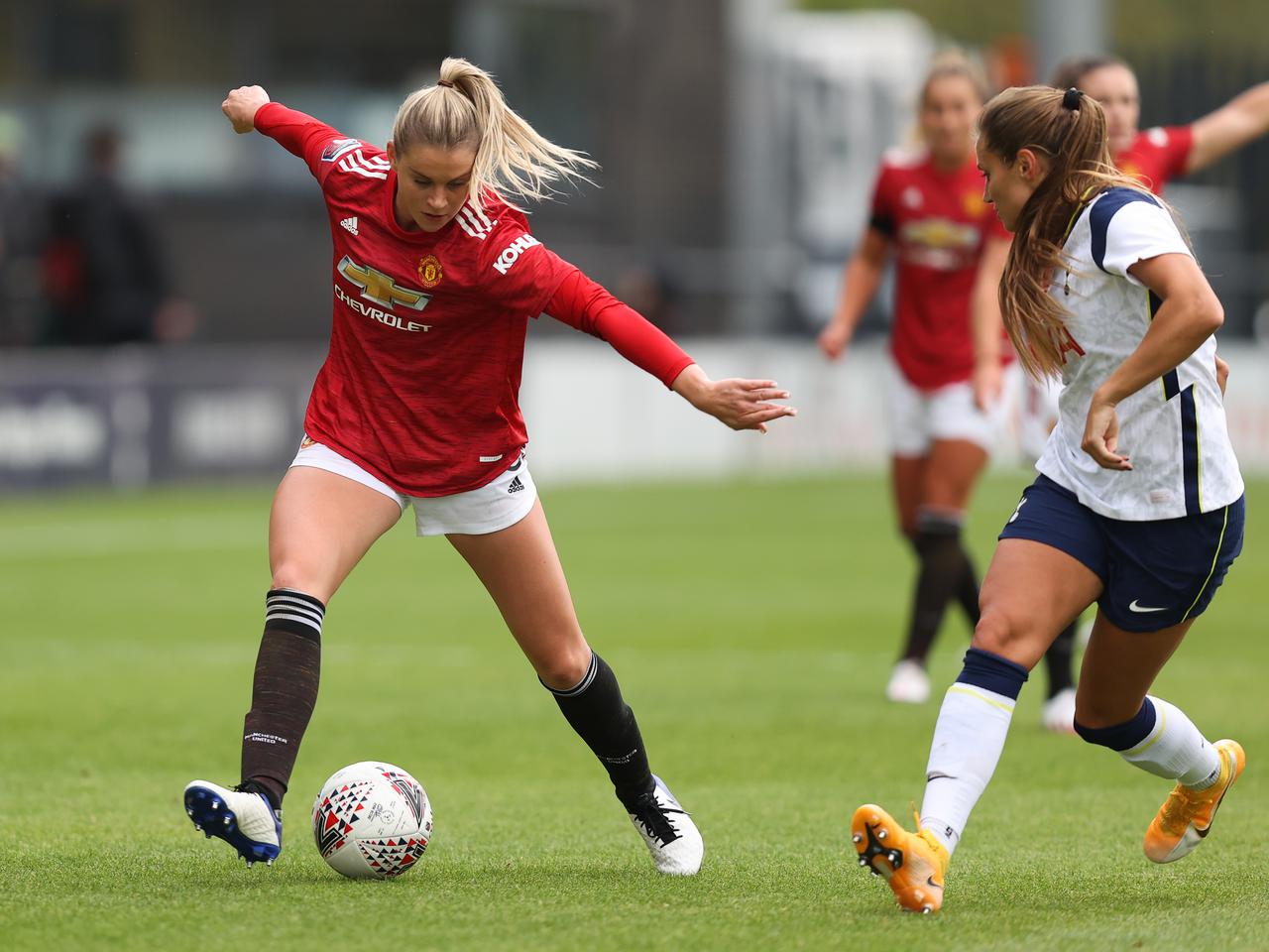 Ella Toone: Man Utd forward tests positive for Covid-19 - BBC Sport