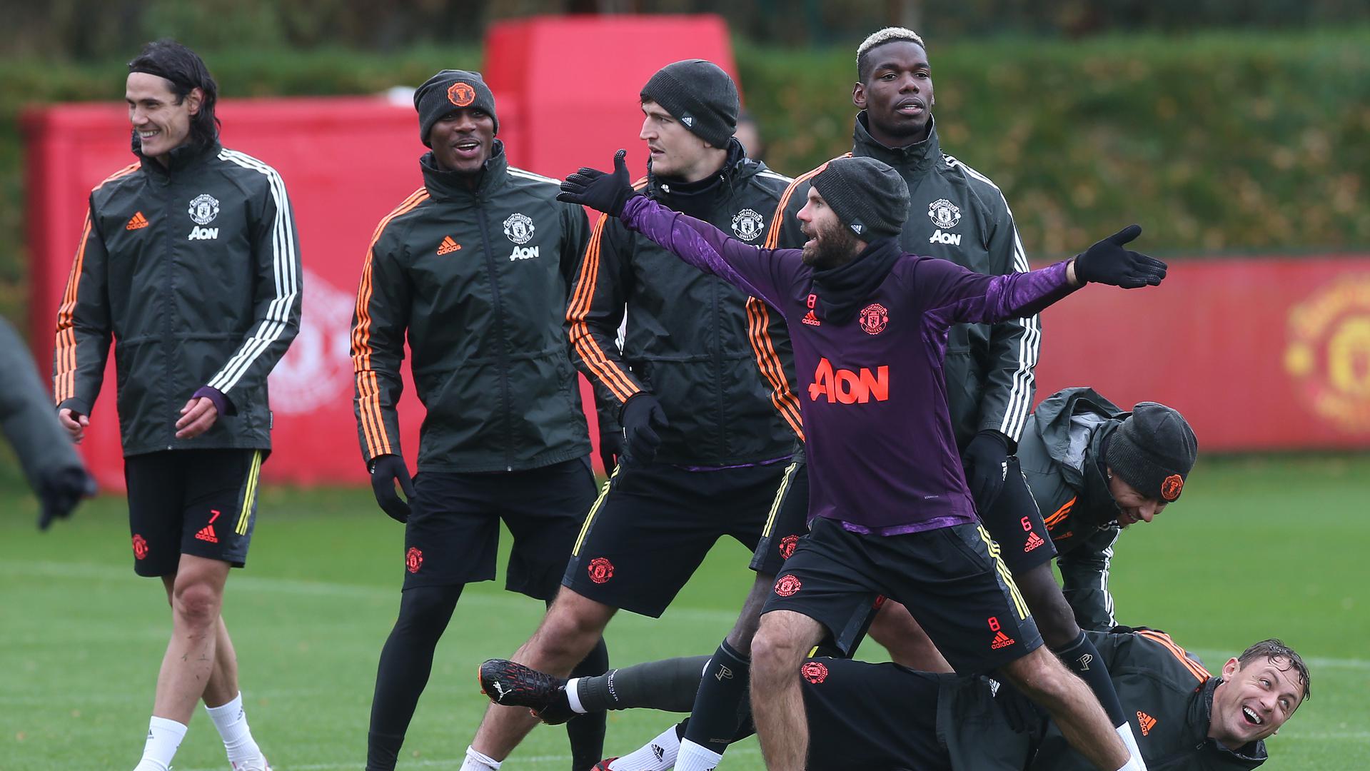 Watch Man Utd training session before Istanbul Basaksehir match on 4