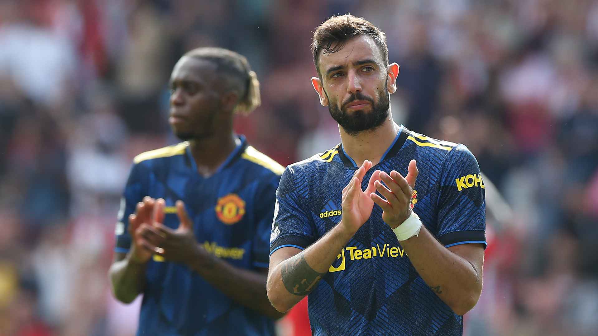  Record equalled in front of away support