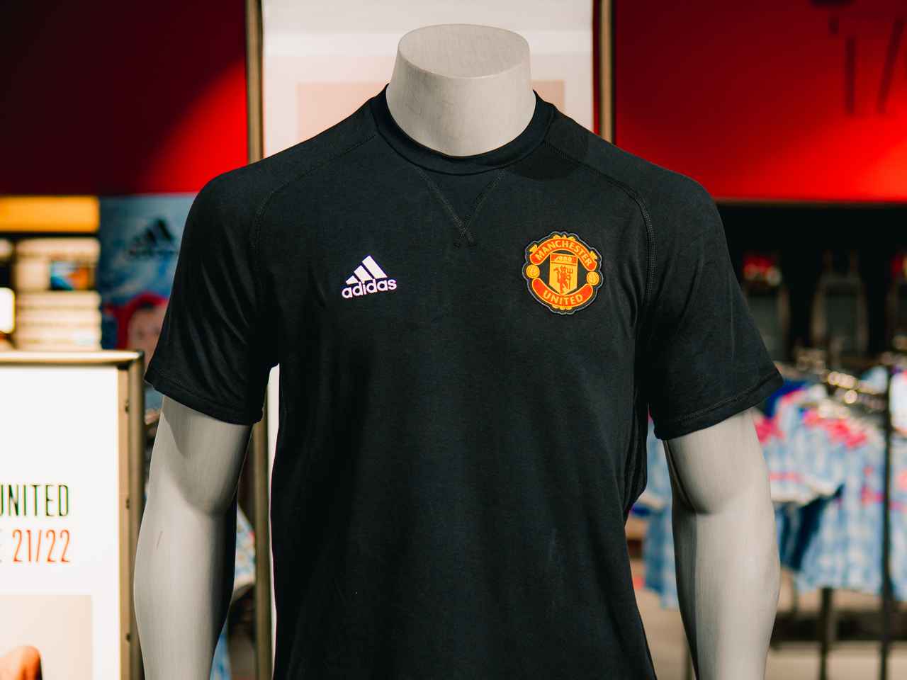 Manchester united travel t hot sale shirt