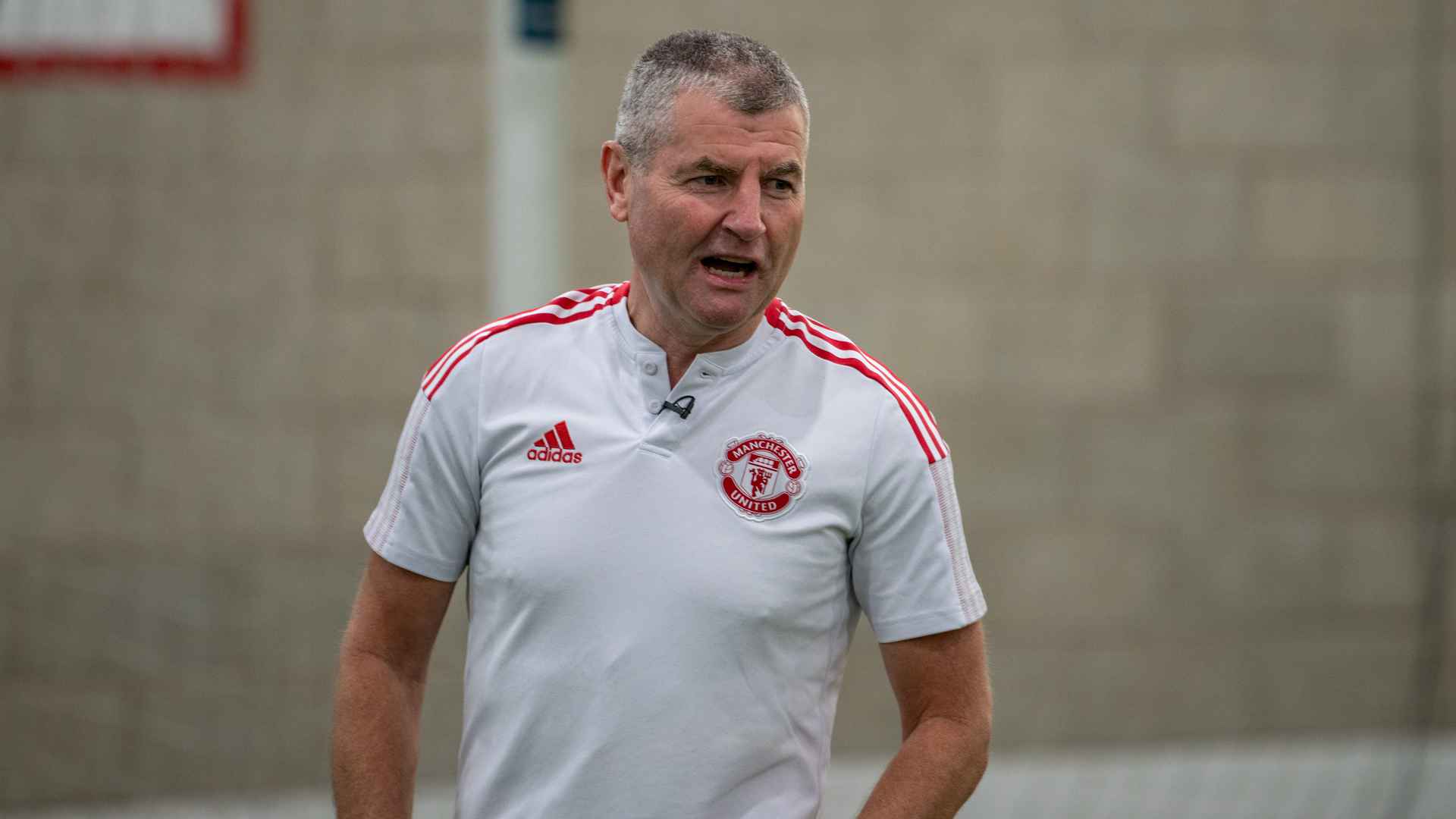 Denis Irwin's advice for lifting morale after international break