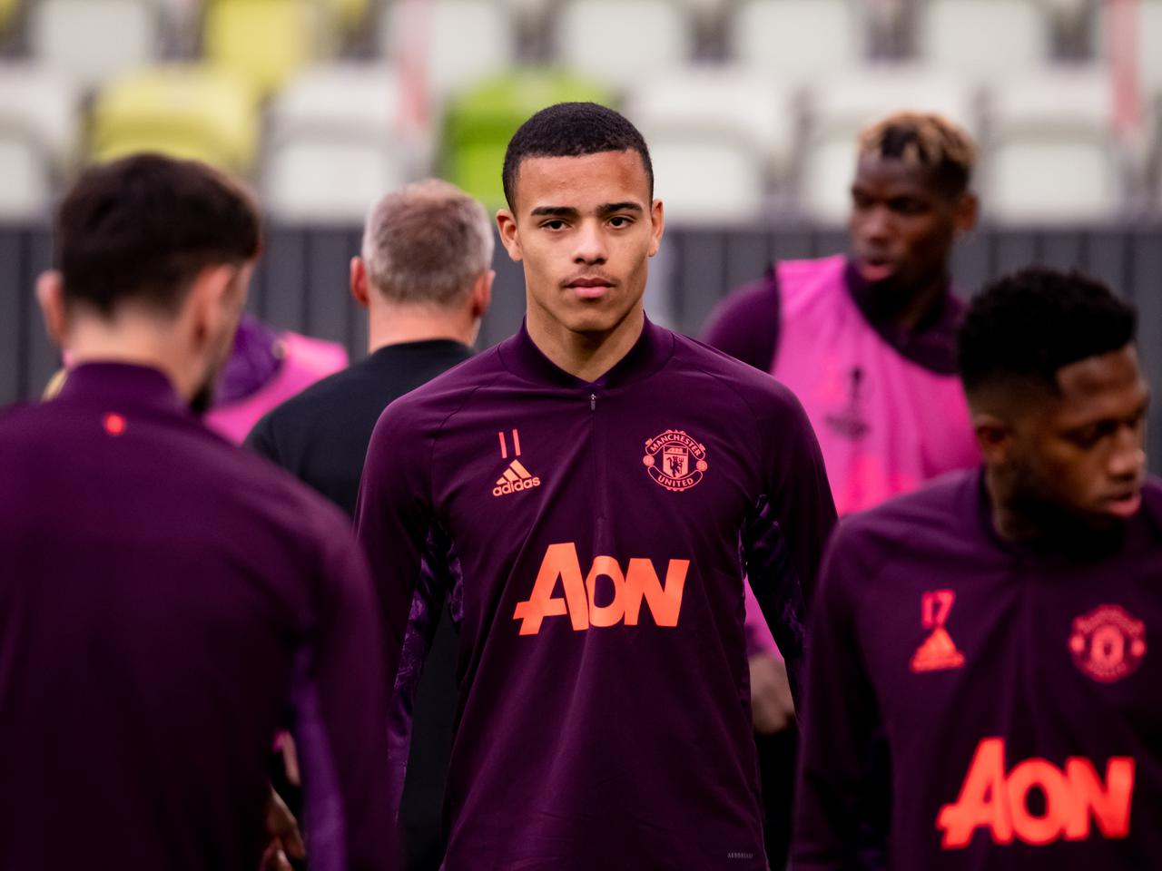 Man united purple kit sale