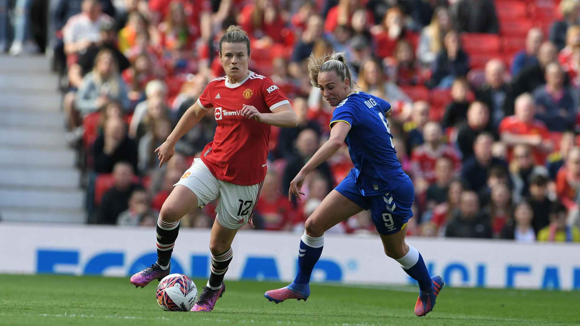 Match gallery  United Women v Everton  Manchester United