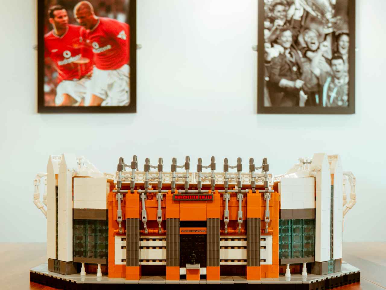 Theatre of dreams best sale lego