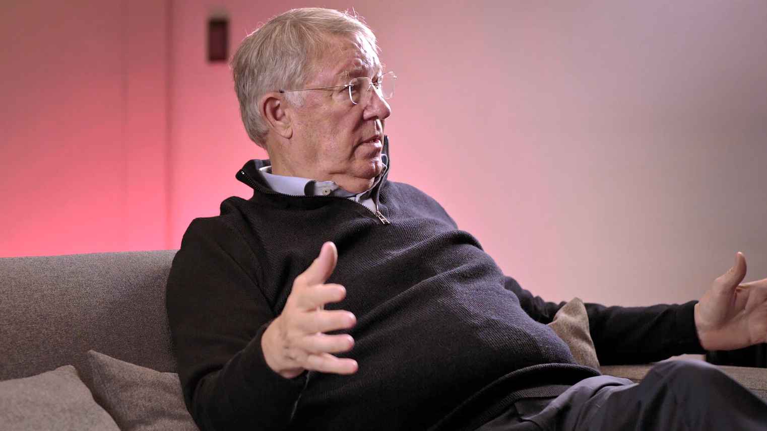  Why CR7's debut gave Sir Alex 'a big problem'