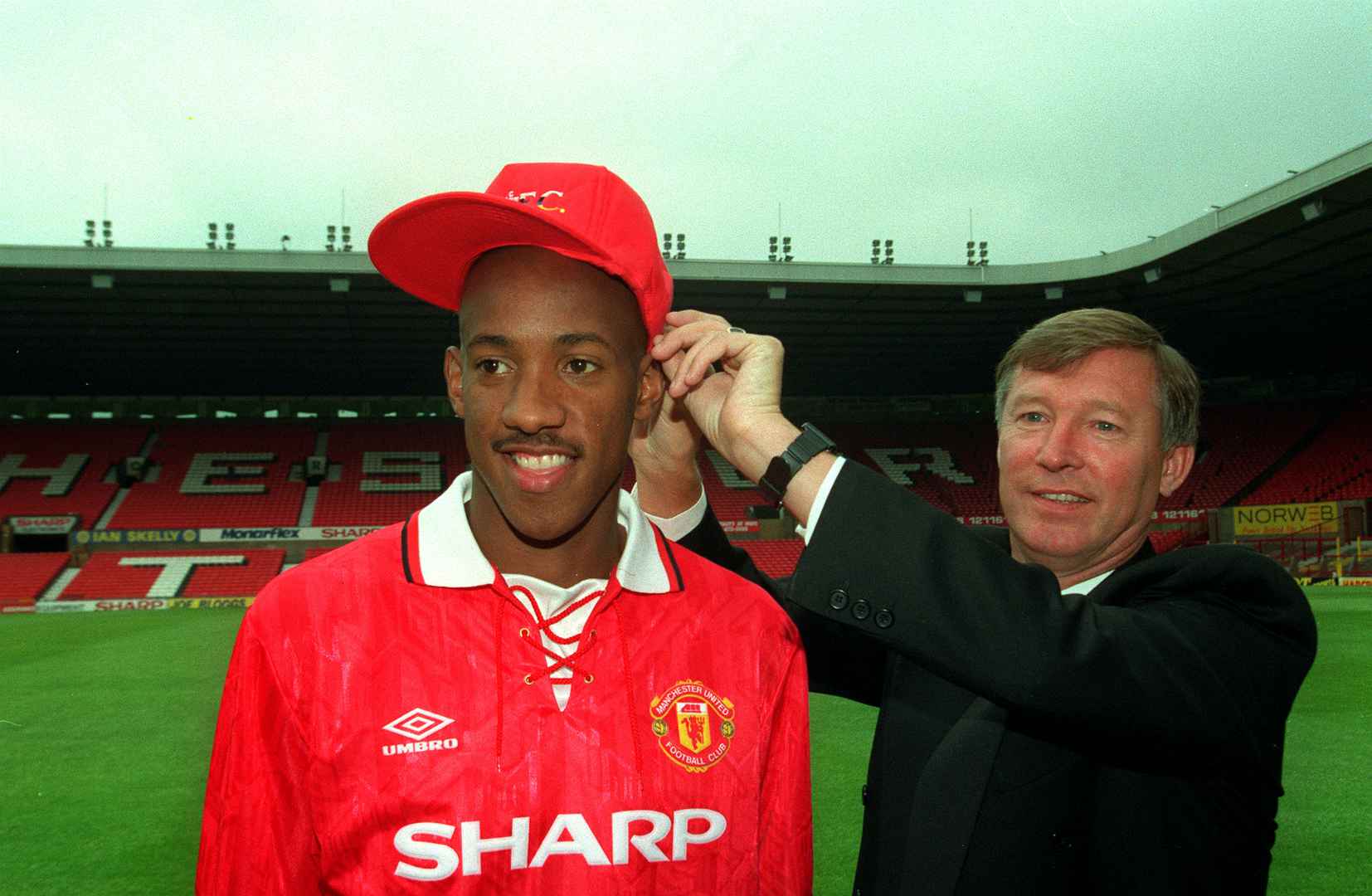 Man utd clearance kit 1994