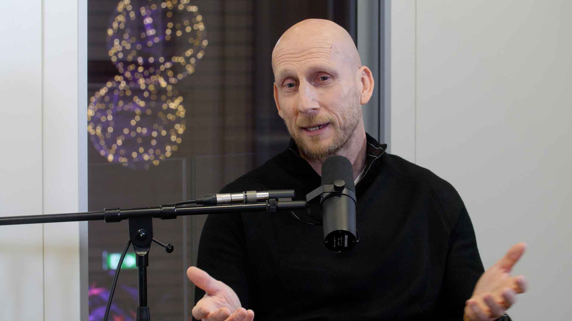 Jaap Stam previews Manchester derby at Etihad Stadium | Manchester United