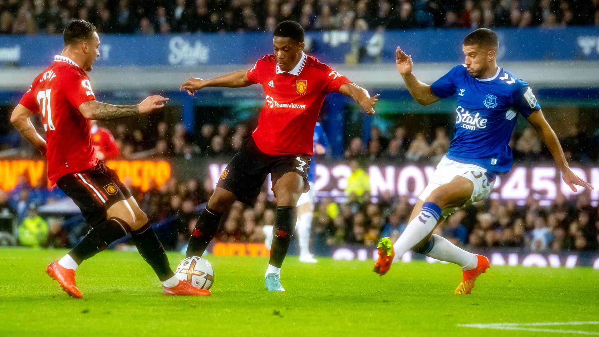 The intriguing link between Man Utd previous wins over Everton The intriguing link between Man Utd previous wins over Everton