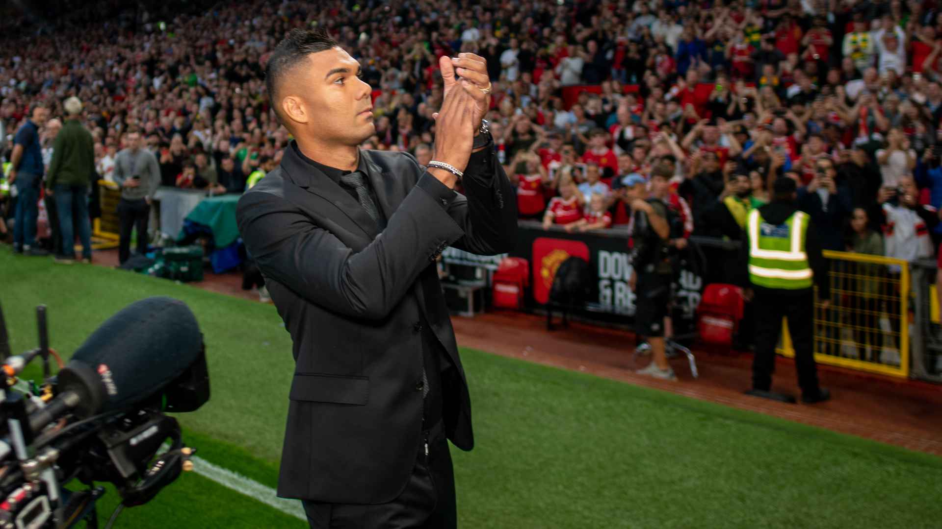 How will Casemiro fit in? Manchester United