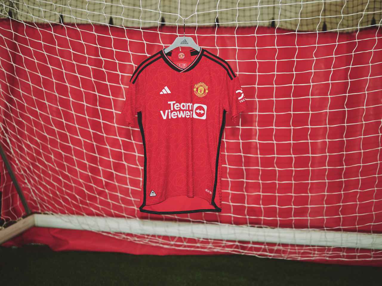 manchester united kits 2023