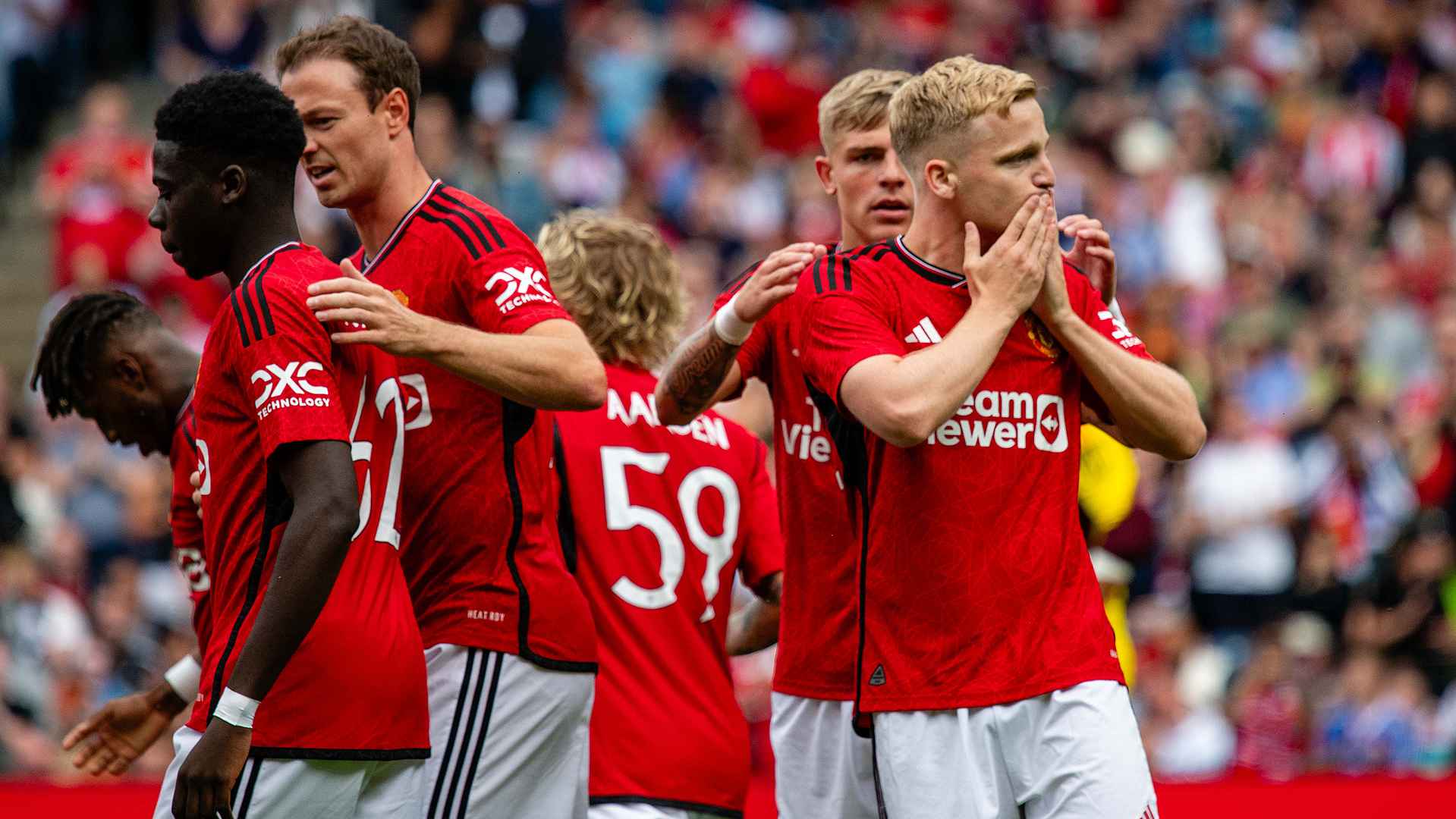 Manchester United vs Olympique Lyonnais, Club Friendly Games