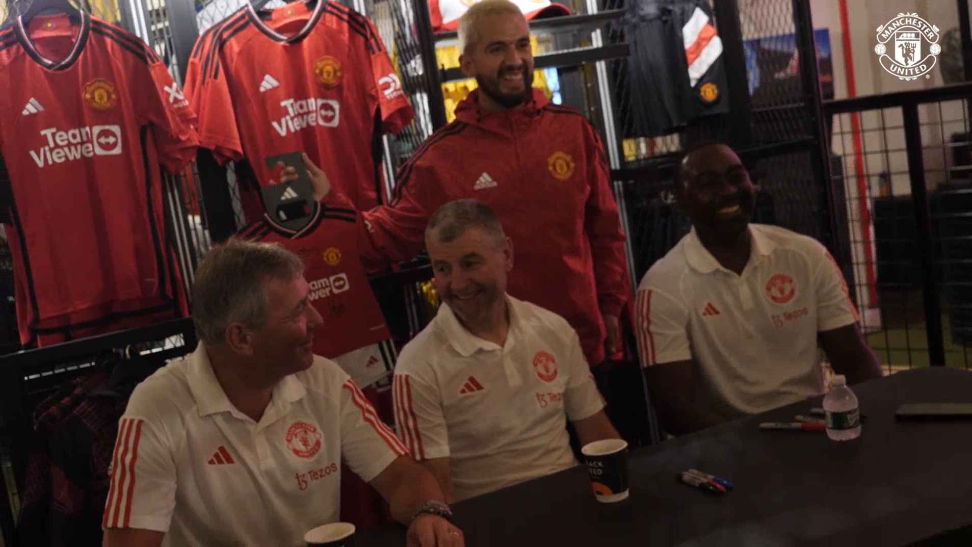 United legends Cole Irwin and Robson visit Pele Soccer Shop in New York