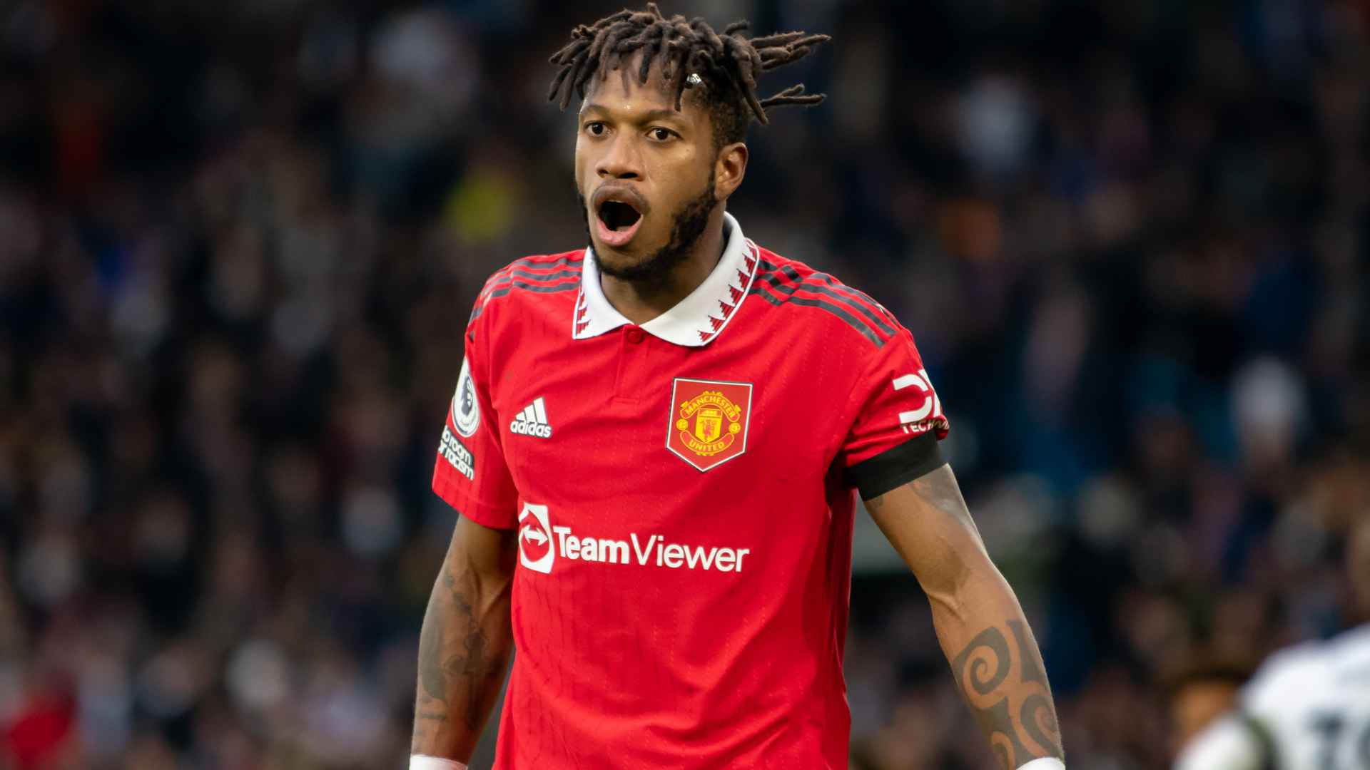 フレッジのタックル集 vs リーズ マンチェスター・ユナイテッド公式サイト