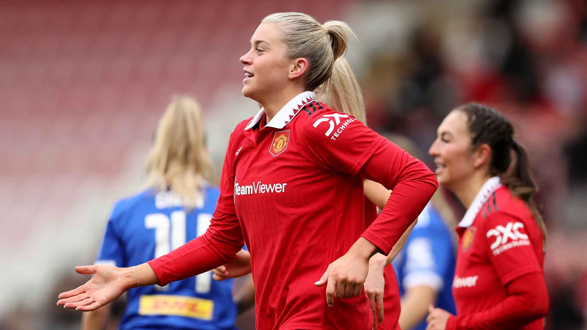 Alessia Russo reaction to hat trick in Man Utd 5 Leicester City 1 on 5 ...