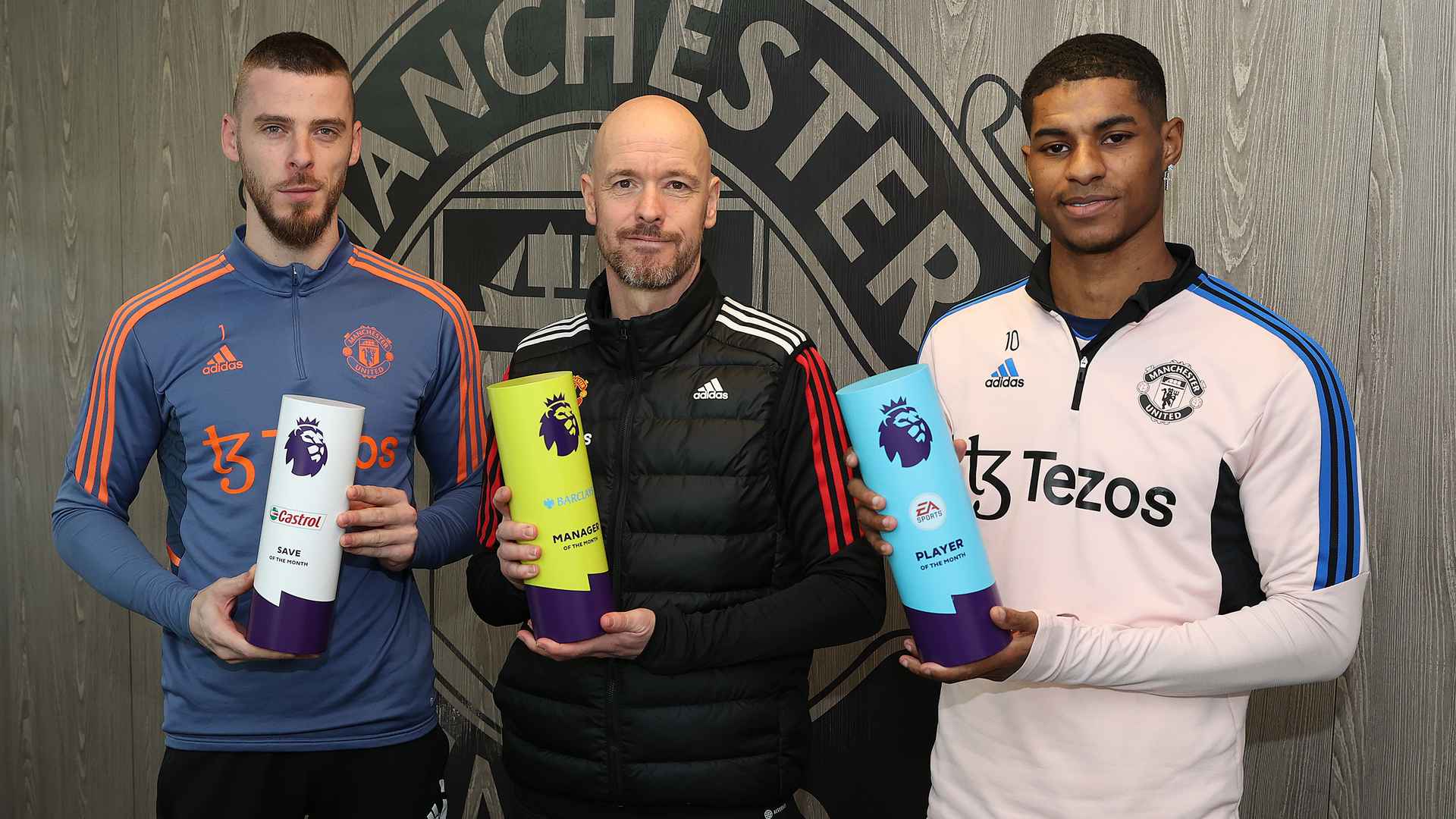 United complete hattrick of Premier League awards Manchester United