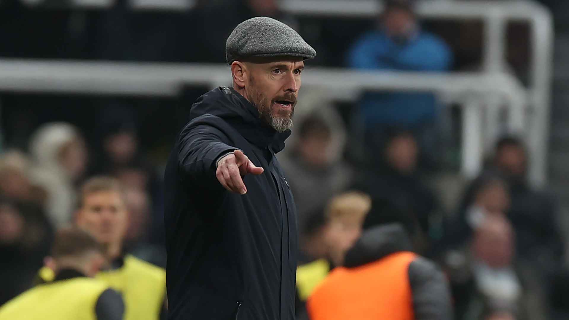 Ten Hag reacts to north-east defeat