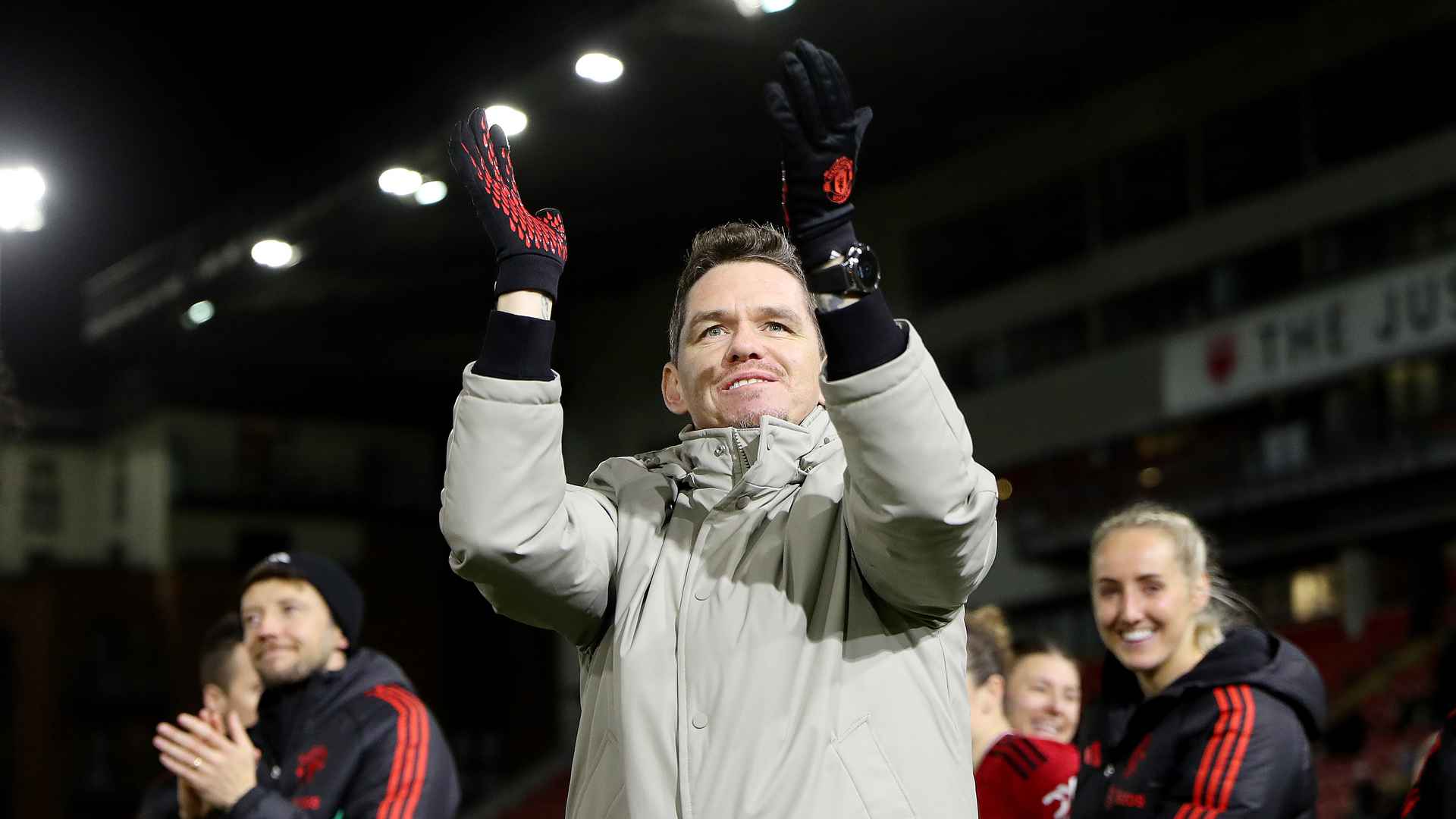 Vibrant Man United Boss Skinner Makes Spending Plea After Uwcl Exit Landscape Concept