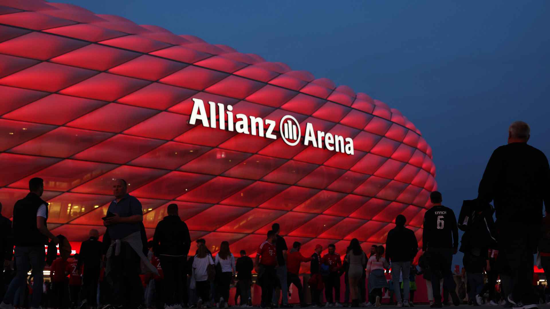 How to watch and follow Bayern v United Women