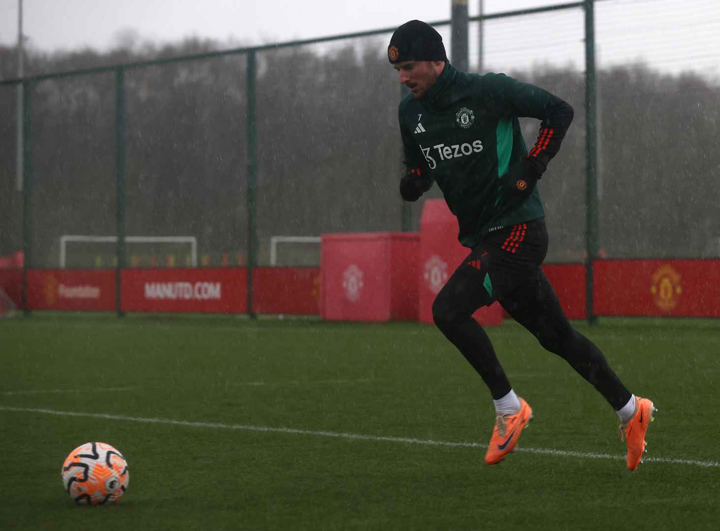 Photos of Man Utd Mens first team training session 27 December 2023 | Manchester United