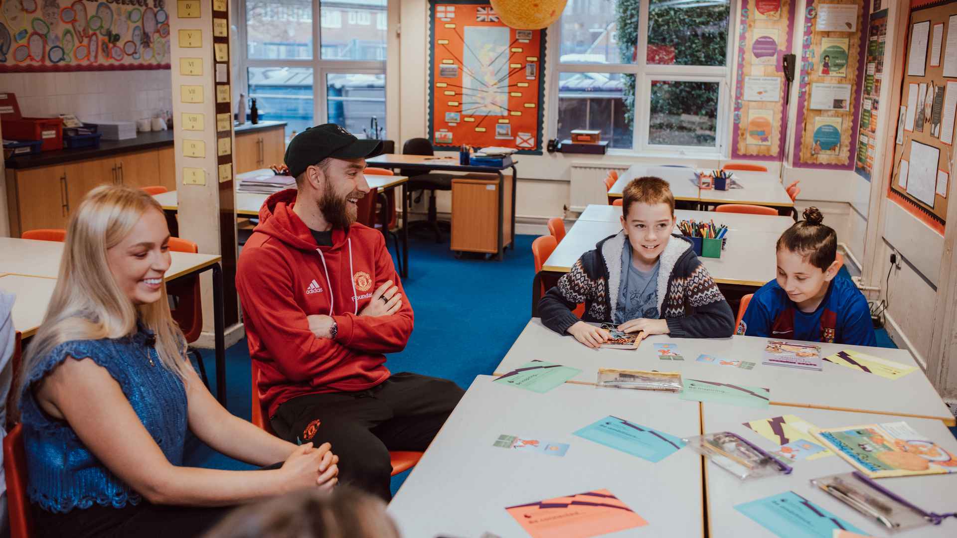 Christian Eriksen spends time at MU Foundation school Manchester United