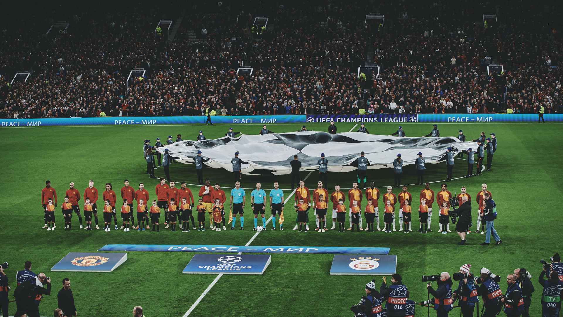 Man utd v outlet leipzig on tv