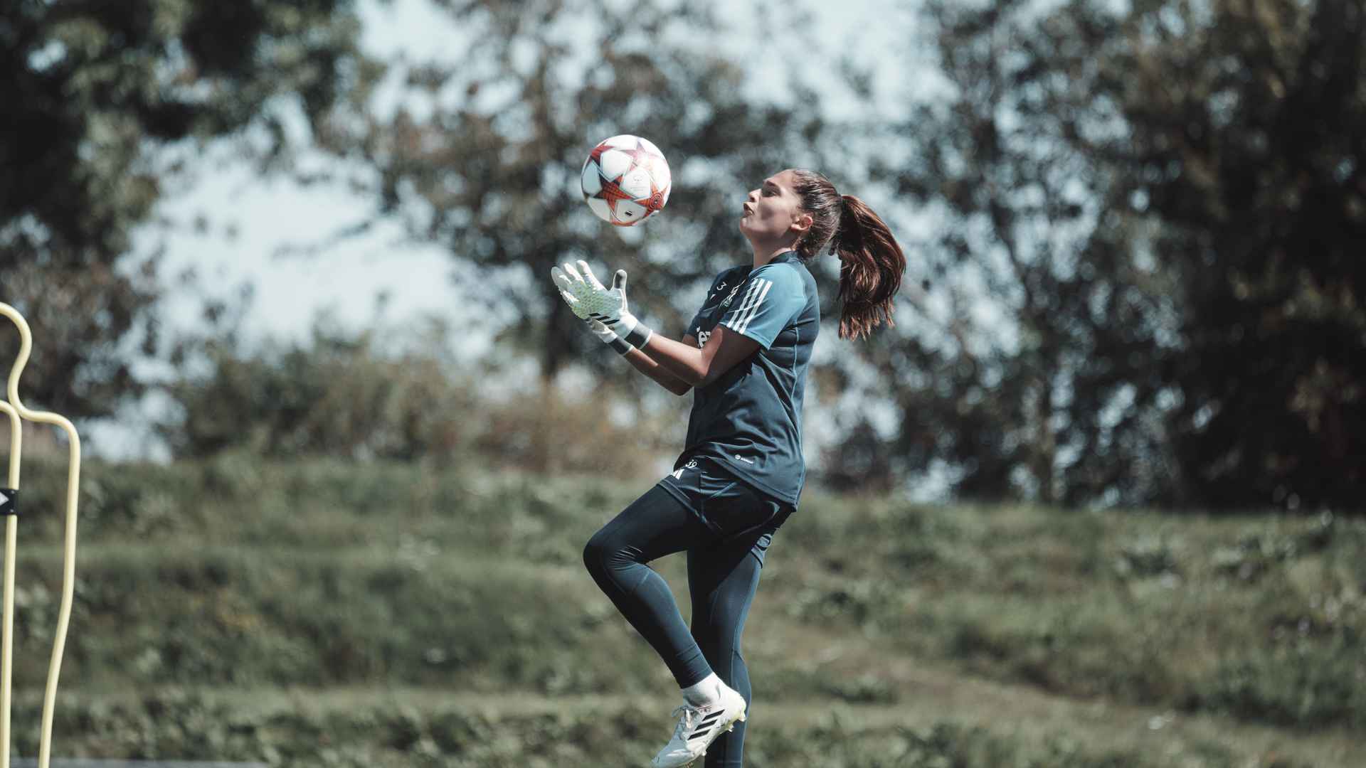 Exquisite Safia Middleton-patel Steals Show For Man Utd Despite Mary Earps Return Scene for Your Screen