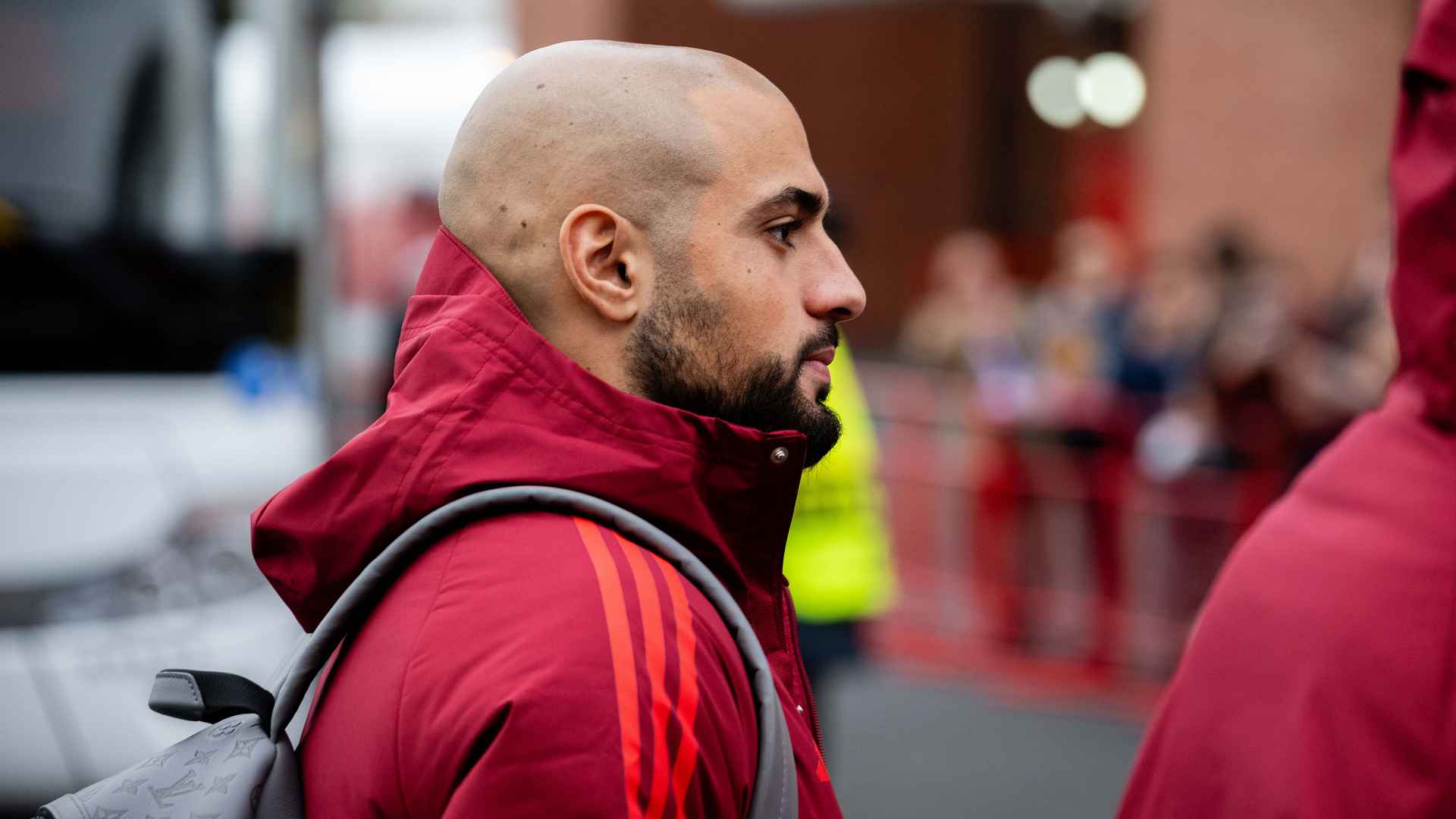 Man Utd squad arrives at Old Trafford before FC Copenhagen game