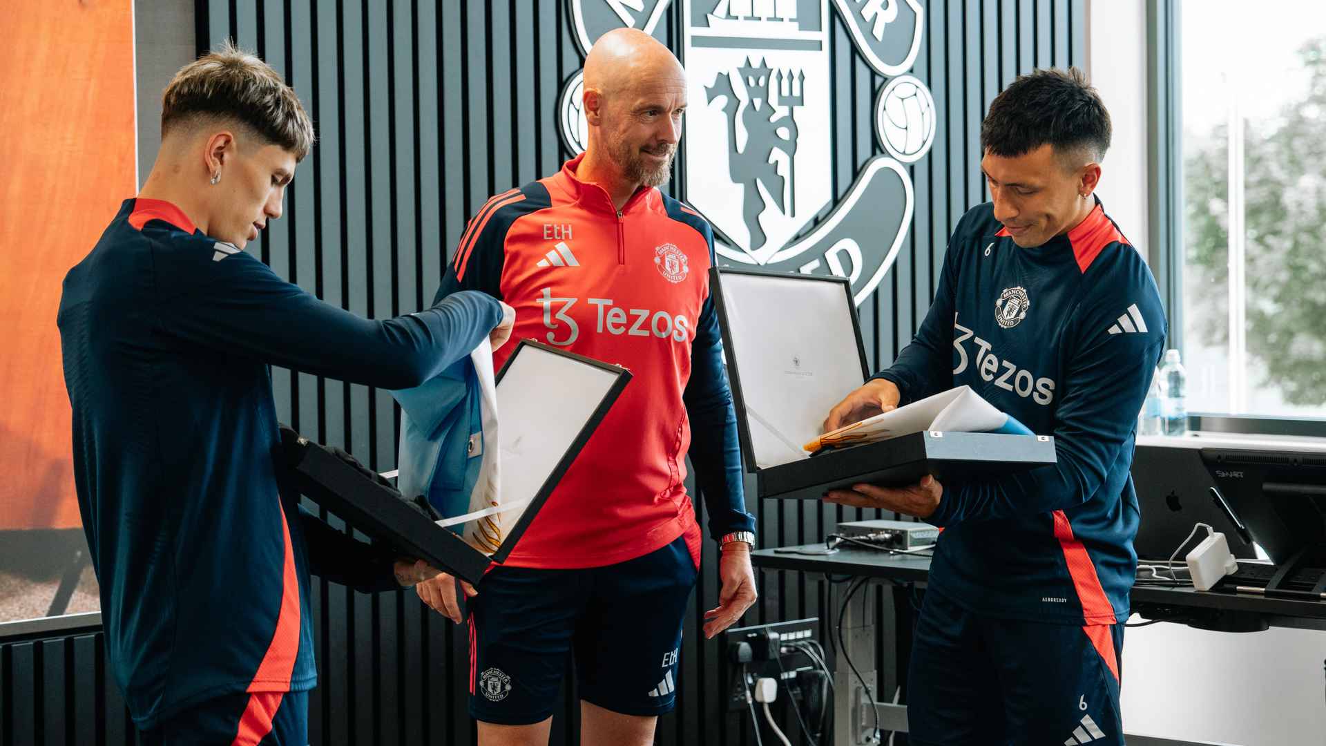 www.manutd.com
