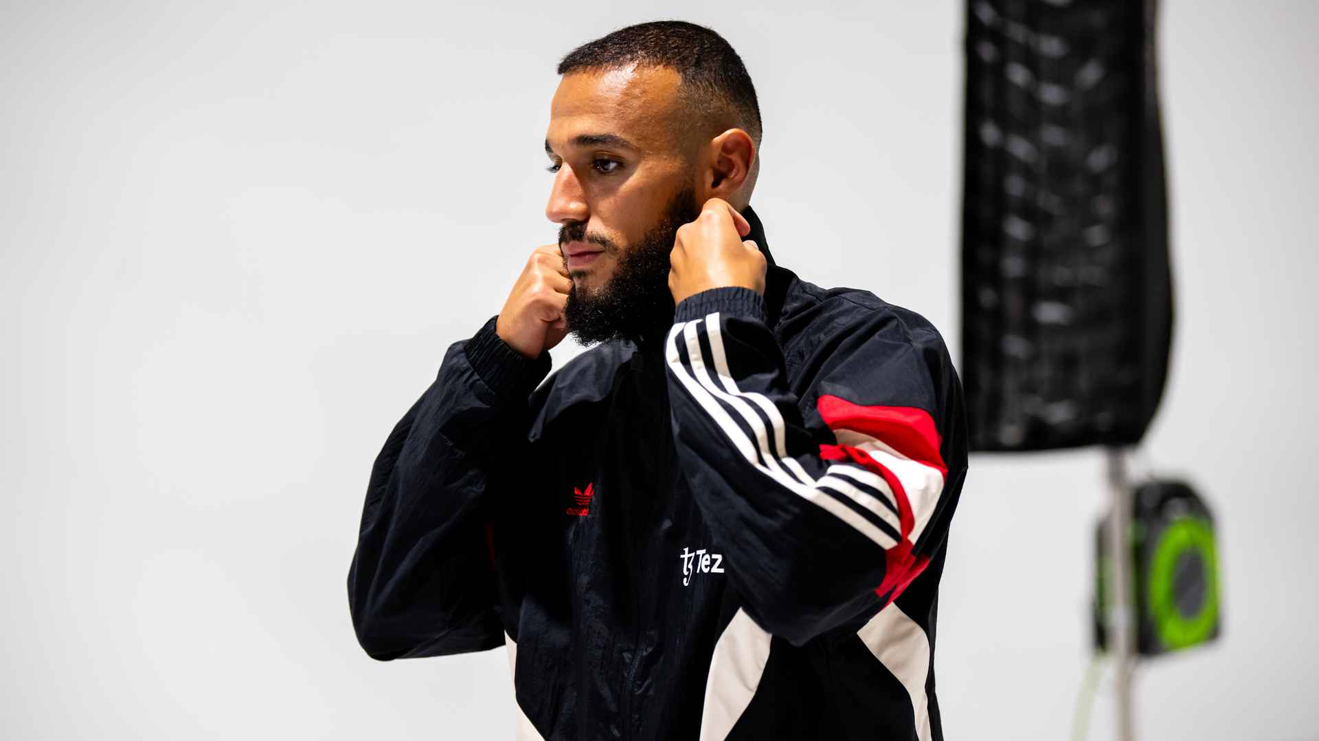 Noussair Mazraoui comfortable with pressure of playing for Man Utd ...